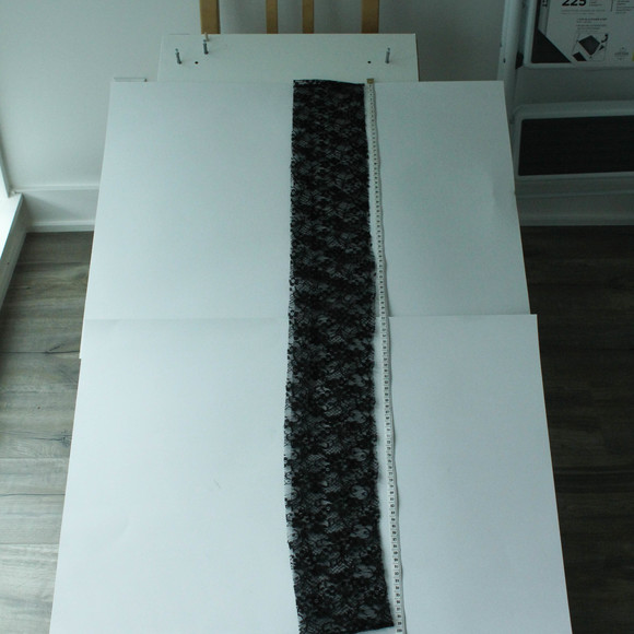 Vintage Lace Scarf - Picture 4 of 6